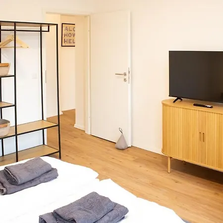 Urbanes Messe 아파트