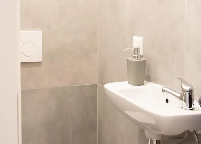 Urbanes Messe Апартаменты